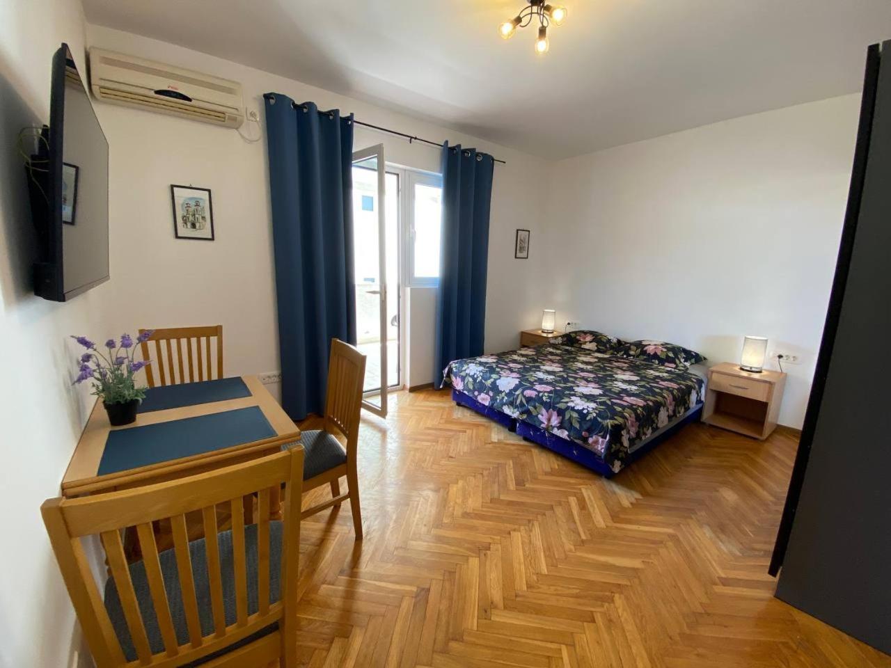Alina'S Apartment Bečići Екстериор снимка