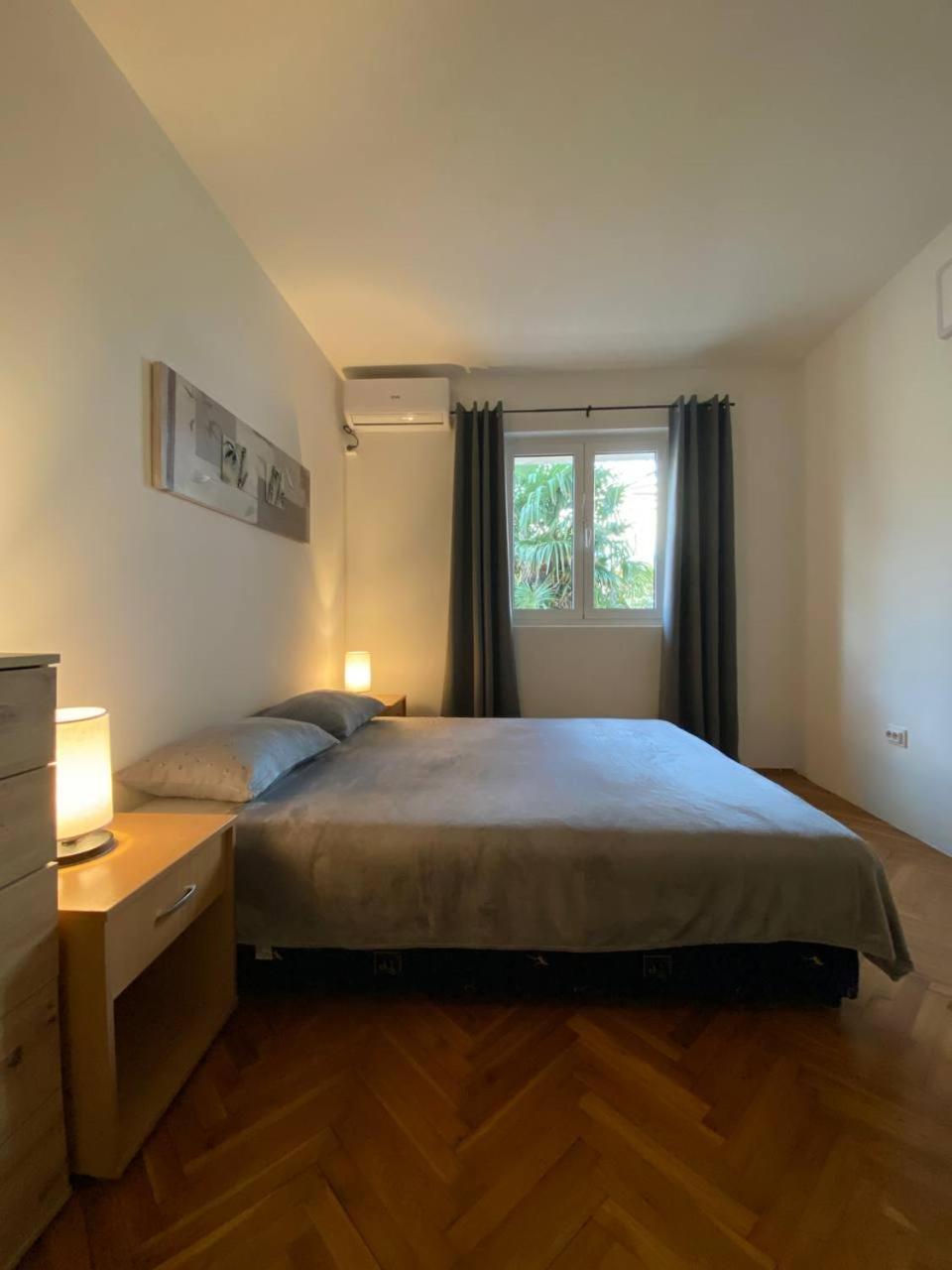 Alina'S Apartment Bečići Екстериор снимка