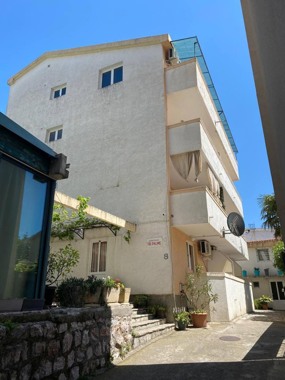Alina'S Apartment Bečići Екстериор снимка