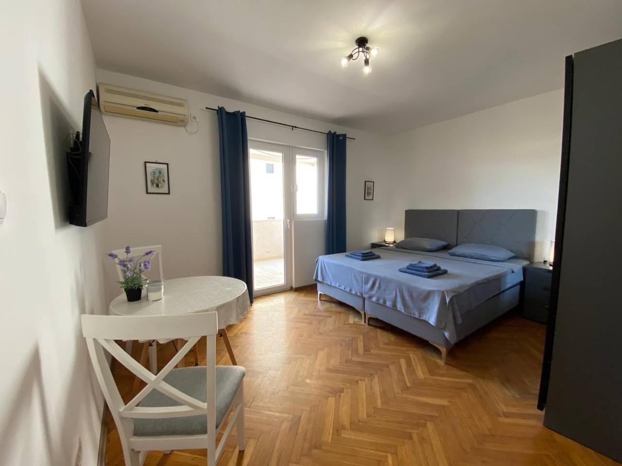 Alina'S Apartment Bečići Екстериор снимка