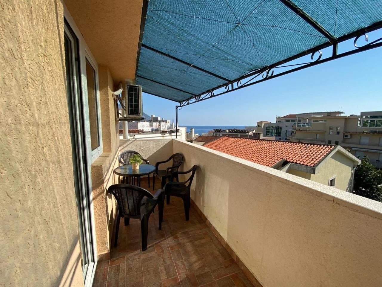 Alina'S Apartment Bečići Екстериор снимка